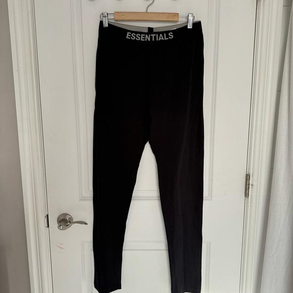 FEAR OF GOD ESSENTIALS Black Jersey Lounge Pants - Picture 7 of 13